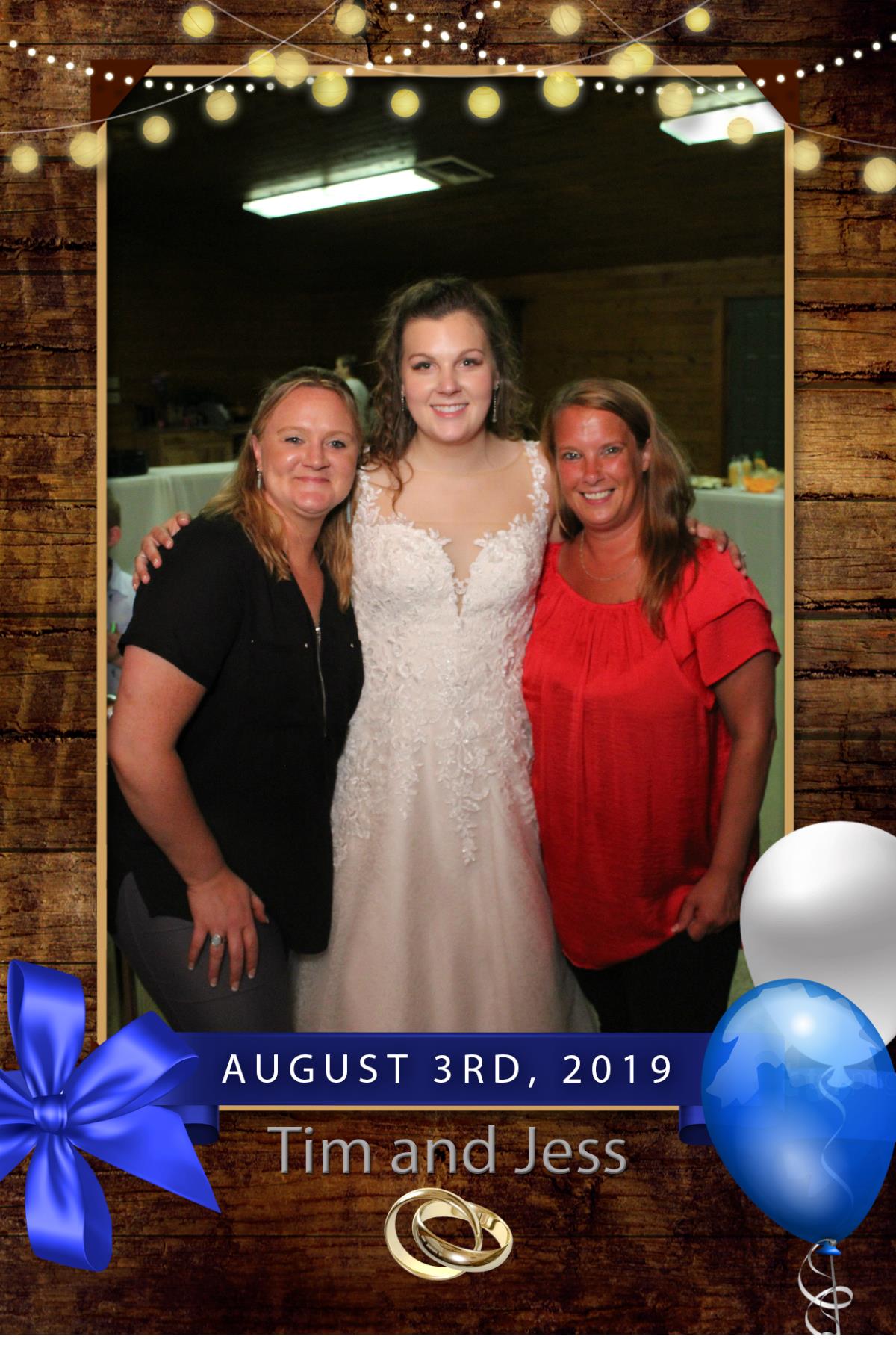 Tim and Jess's Wedding | View more photos from the event at gallery.mainemagicmirror.com/u/MaineMagicMirror/Tim-and-Jesss-Wedding